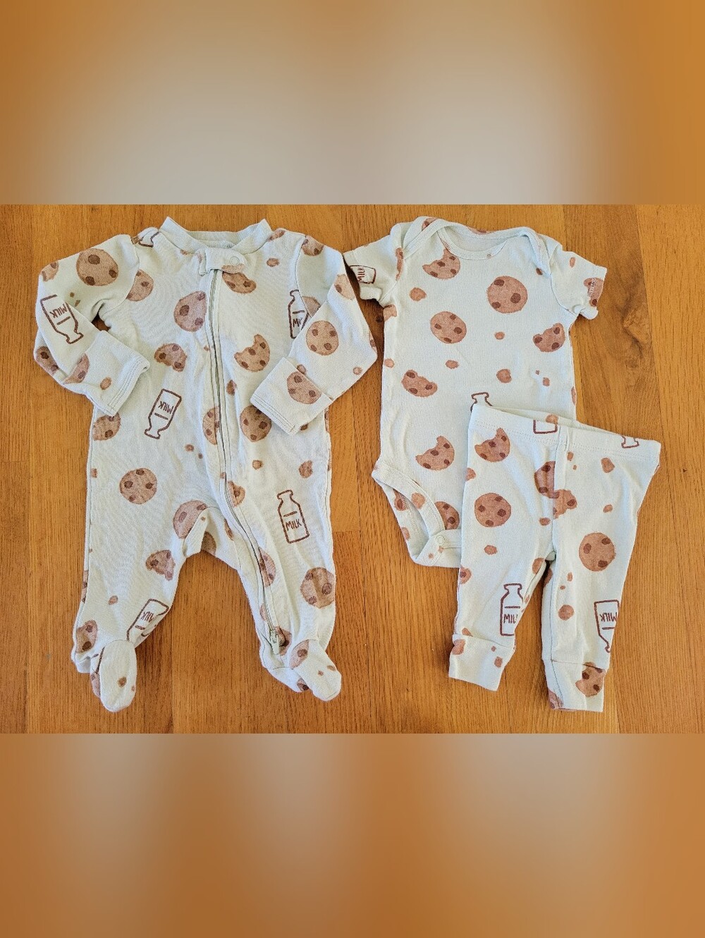 Baby size 3 months Pajamas and outfit Set - Milk and Cookies Print